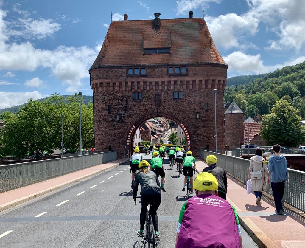 Der letzte Tag der Tour endete traditionell in einer der begünstigten Kliniken.